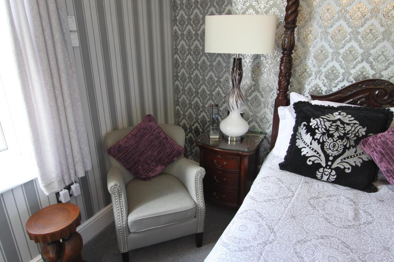 Four Poster King Spa Bath,1002526158:JPEG