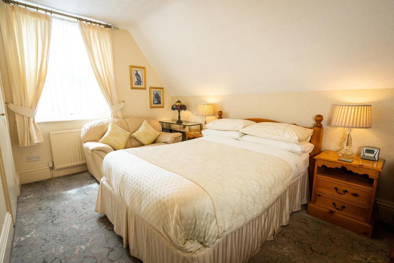 Double Room,1385524094:JPEG
