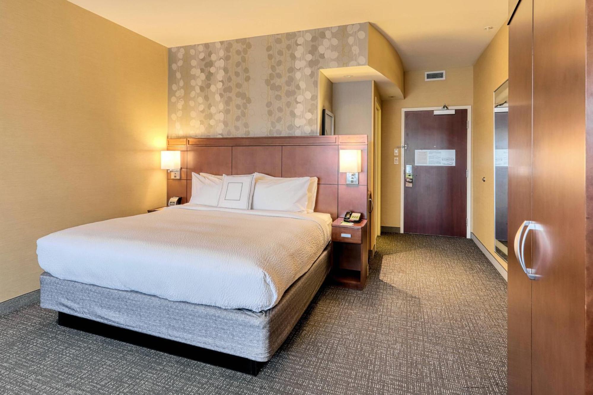 King Room with Sofa Bed and City View,1632248319:JPEG